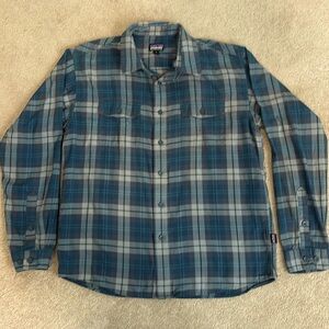 Patagonia men’s buckshot flannel. Size medium